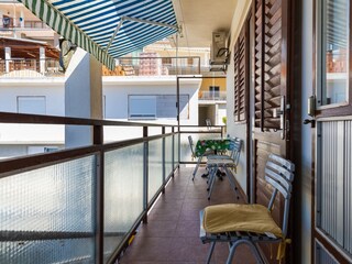 Apartment Jesenice bei Dugi Rat Features 22