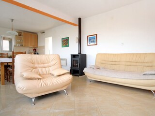 Apartment Lumbarda Features 15