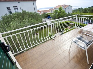 Apartment Promajna Ausstattung 11