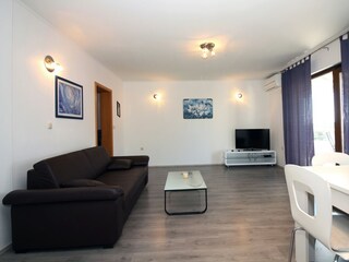 Apartment Tisno Ausstattung 2