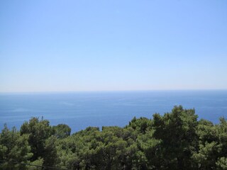 Apartment Ivan Dolac Features 4