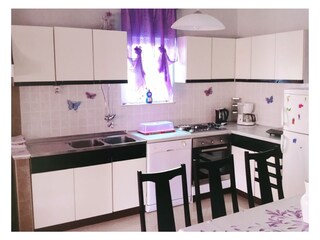 Apartment Kampor Features 10