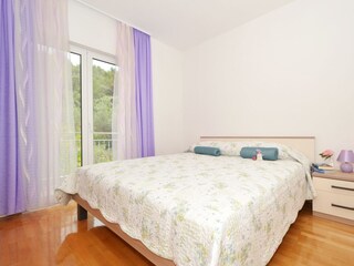Apartment Arbanija Ausstattung 8