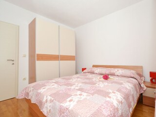 Apartment Arbanija Ausstattung 13
