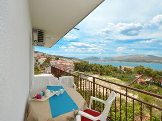 Apartment Arbanija Ausstattung 18