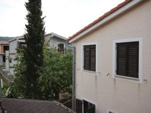 Two bedroom apartment with terrace Bibinje, Zadar (A-6160-d) - Bibinje - image1