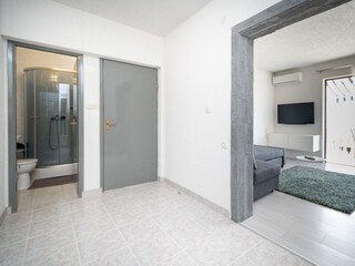 Apartment Povljana Ausstattung 7