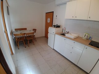 Apartment Sali Features 2