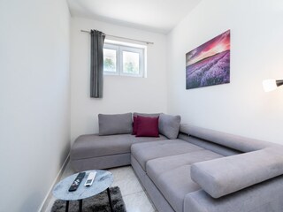 Apartment Povljana Ausstattung 12