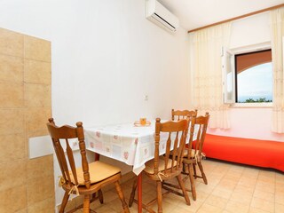 Apartment Stanici Features 8