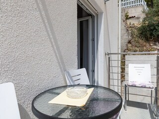 Apartment Dugi Rat Features 2