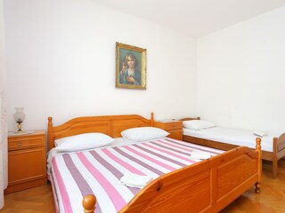 Apartment Jesenice bei Dugi Rat Ausstattung 20