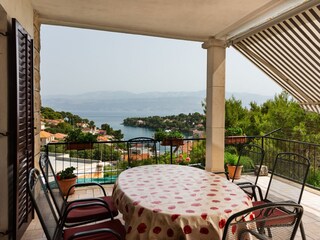 Apartment Splitska Features 8