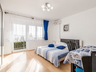 Apartment Novi Vinodolski Features 11
