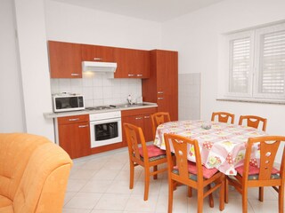 Apartment Vrsi Ausstattung 8