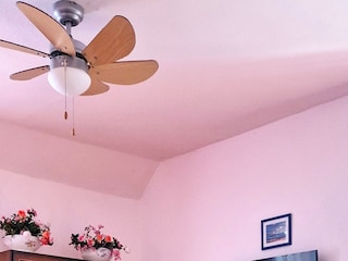 Apartment Supetar Features 13