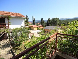 Apartment Vrboska Features 3