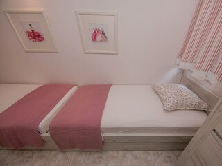 Apartment Okrug Gornji Features 1