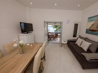 Apartment Okrug Gornji Features 11