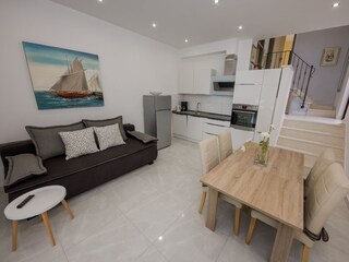 Apartment Okrug Gornji Features 14