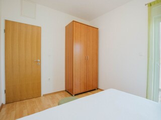 Apartment Arbanija Ausstattung 12