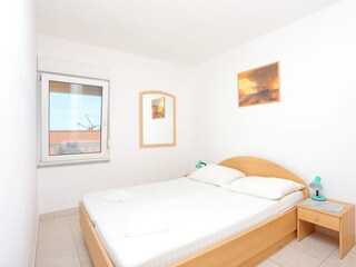 Apartment Okrug Donji Features 12