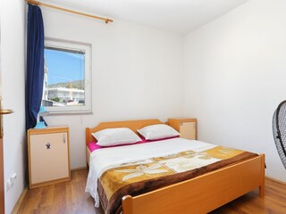 Apartment Grebastica Ausstattung 19
