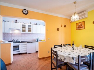 Apartment Račišće Features 21