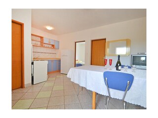 Apartment Povljana Features 3