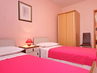 Apartment Lovište Ausstattung 3
