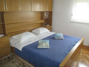 One bedroom apartment with balcony and sea view Split (A-12575-a) - Split (Stadt) - image1