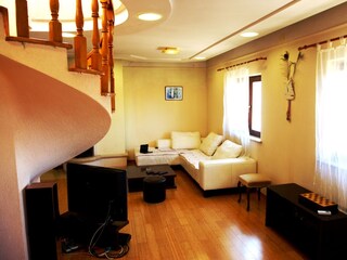Apartment Sumartin Features 4