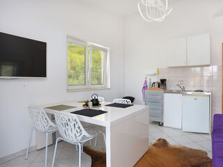 Apartment Jesenice bei Dugi Rat Ausstattung 1