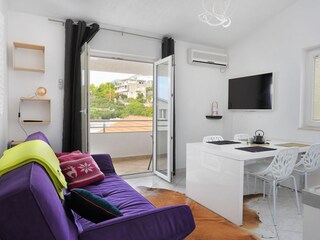 Apartment Jesenice bei Dugi Rat Ausstattung 8