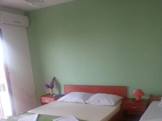 Apartment Orebic Features 3