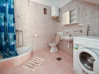 Ferienhaus Zubovići Ausstattung 7