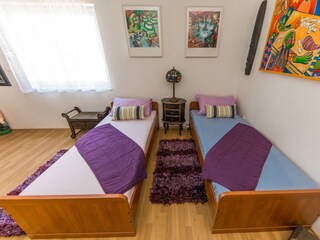 Apartment Arbanija Ausstattung 10