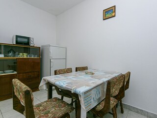 Apartment Gradac Ausstattung 9