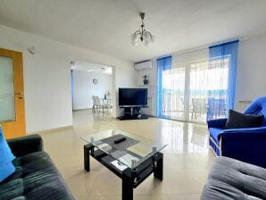 Three bedroom apartment with terrace Kastav, Opatija (A-13457-a) - Kastav - image1