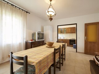 Apartment Slatine Ausstattung 3