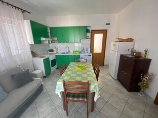 Apartment Postira Features 1