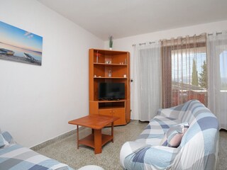 Apartment Slatine Features 9