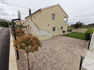 Apartment Srima Features 6