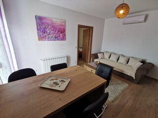 Apartment Srima Features 9
