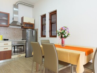 Apartment Kaštel Stari Features 2