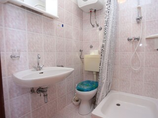 Apartment Slatine Features 6