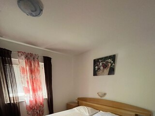 Apartment Lopar Features 5