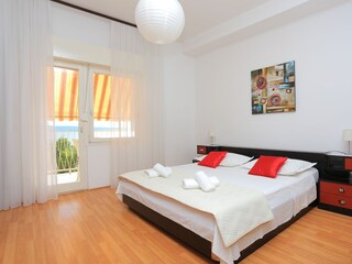 Apartment Jesenice bei Dugi Rat Features 9