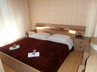 Apartment Kampor Features 3