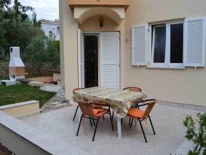 Two bedroom apartment with terrace Punat, Krk (A-16307-b) - Punat - image1